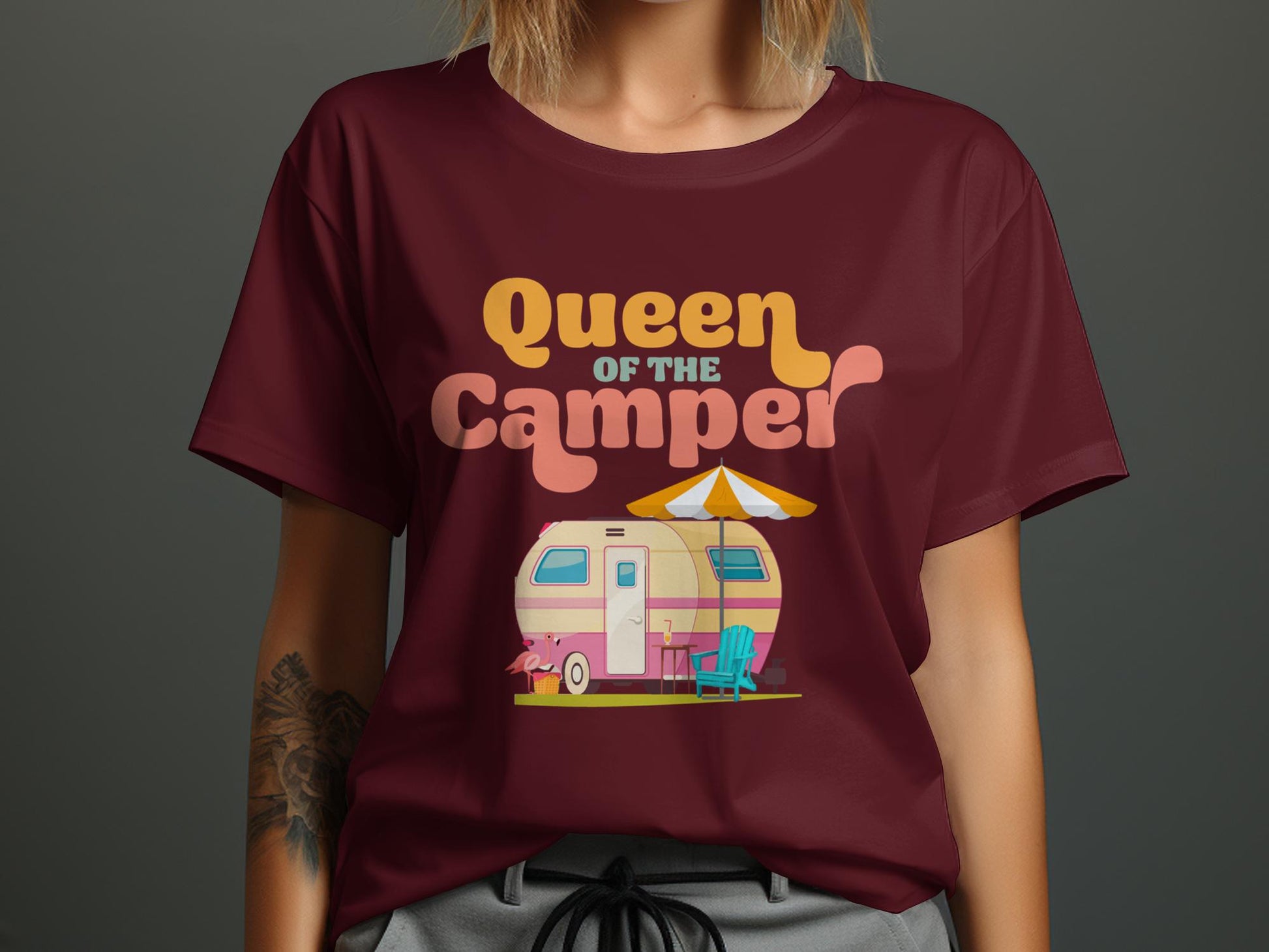 4 Okies Custom Apparel - Queen of the Camper T-Shirt 